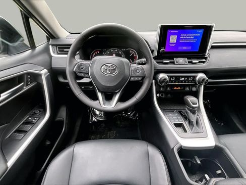 Used 2025 Toyota RAV4 XLE Premium w/ Weather Package AWD/4WD image 6