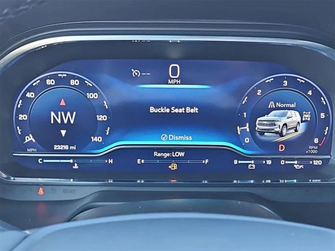 Used 2024 Chevrolet Tahoe Z71 w/ Luxury Package image 22