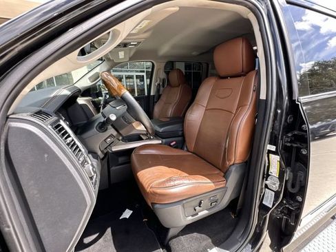Used 2017 RAM 3500 Laramie Longhorn AWD/4WD image 19