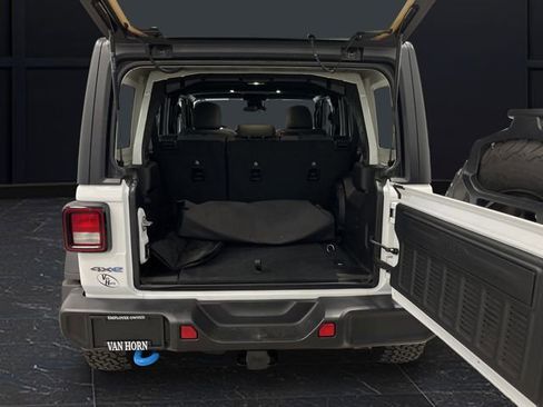 Used 2024 Jeep Wrangler Willys 4xe image 12