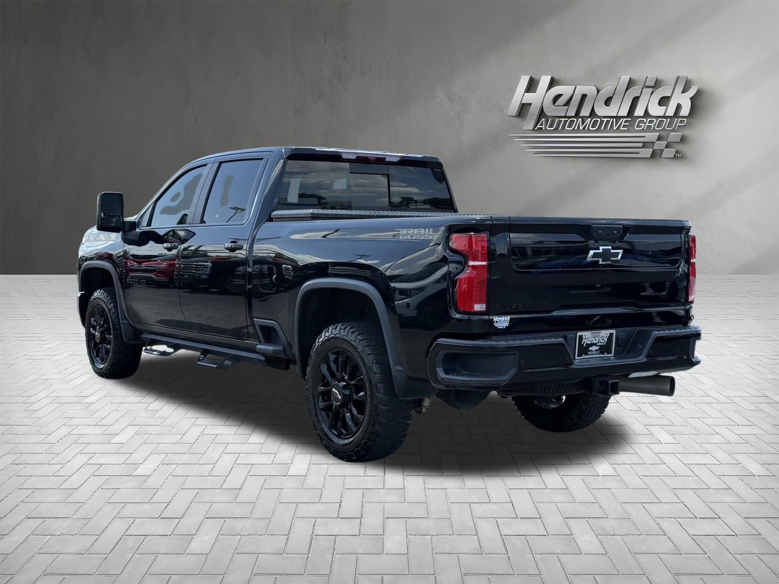 Used 2025 Chevrolet Silverado 2500 LT w/ Trail Boss Package AWD/4WD image 8