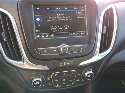 Used 2022 Chevrolet Equinox LT image 15