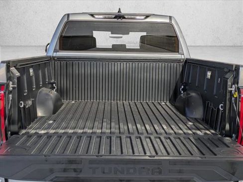 Used 2022 Toyota Tundra Platinum image 6