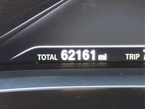Used 2016 BMW 750i RWD image 31