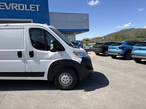 Used 2023 RAM ProMaster 3500 w/ Interior LED Lighting Group FWD image 2
