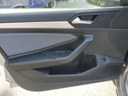 New 2026 Volkswagen Jetta SE image 22