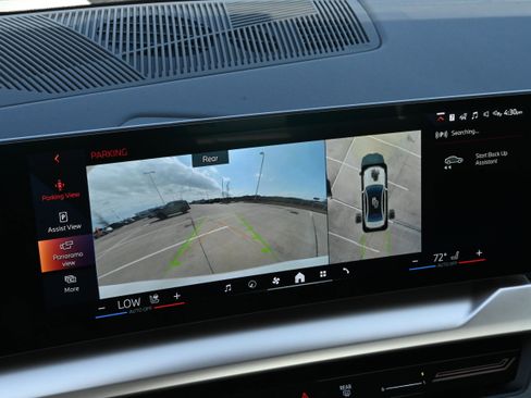 New 2026 BMW 530i RWD image 15