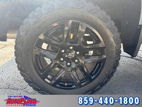 Used 2022 Chevrolet Silverado 1500 LT Trail Boss w/ Safety Package AWD/4WD image 11