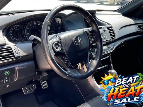 Used 2017 Honda Accord Sport image 15