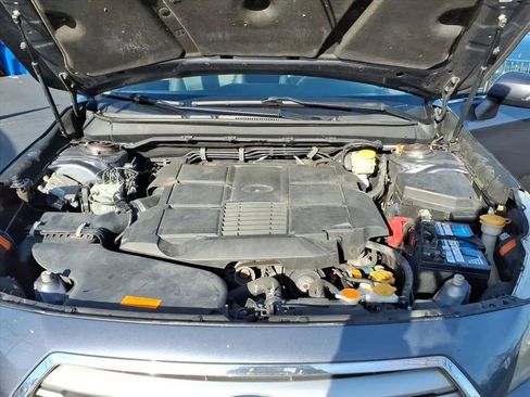 Used 2016 Subaru Outback 3.6R Limited image 28