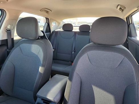 Used 2026 Kia K4 FWD image 15