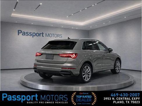 Used 2023 Audi Q3 2.0T Premium Plus w/ Premium Plus Package AWD/4WD image 2