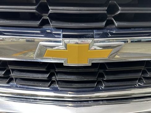 Used 2016 Chevrolet Silverado 1500 LT w/ All Star Edition image 9