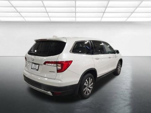 Used 2021 Honda Pilot EX image 4