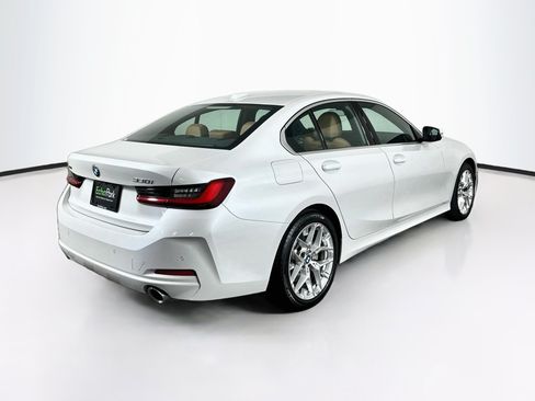 Used 2026 BMW 330i xDrive Sedan AWD/4WD image 9