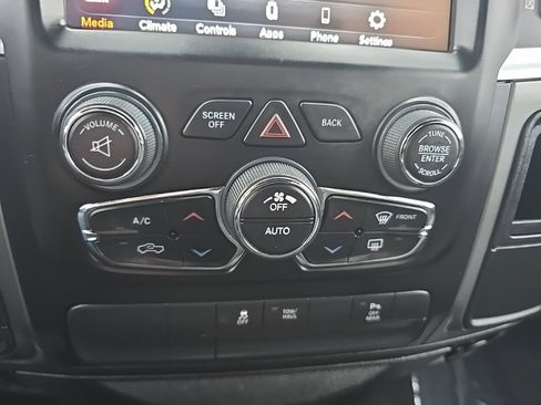 Used 2021 RAM 1500 Classic Warlock w/ Luxury Group image 29