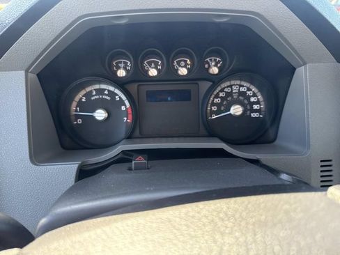 Used 2014 Ford F250 XL RWD image 30