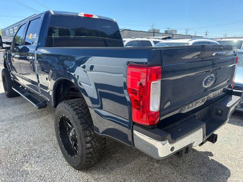 Used 2019 Ford F250 XLT w/ XLT Premium Package AWD/4WD image 8