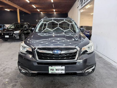 Used 2017 Subaru Forester 2.5i Limited AWD/4WD image 3