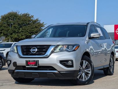 Used 2020 Nissan Pathfinder SV