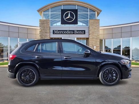 New 2026 Mercedes-Benz GLA 35 AMG 4MATIC image 5