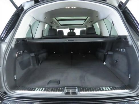 New 2026 Mercedes-Benz GLS 450 4MATIC image 32