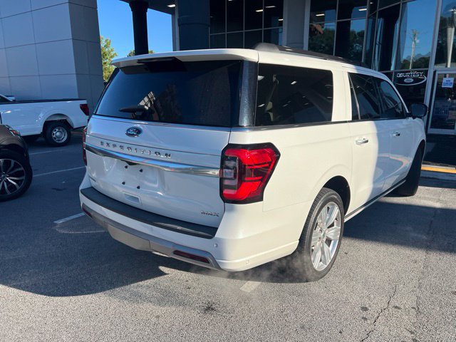 Used 2024 Ford Expedition Max Platinum AWD/4WD image 3