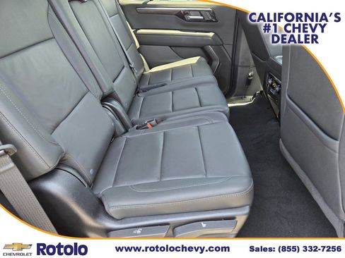 Used 2025 Chevrolet Tahoe LT AWD/4WD image 12