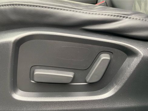 Used 2020 MAZDA CX-5 Touring image 19