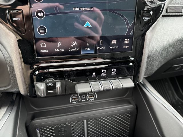 New 2026 RAM 1500 Laramie AWD/4WD image 24