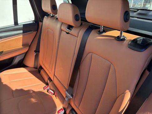 Used 2023 BMW X3 xDrive30i w/ Premium Package w/ZPA image 9