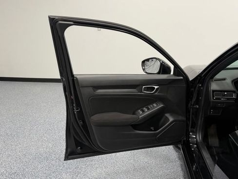 Used 2024 Honda Civic Sport image 13
