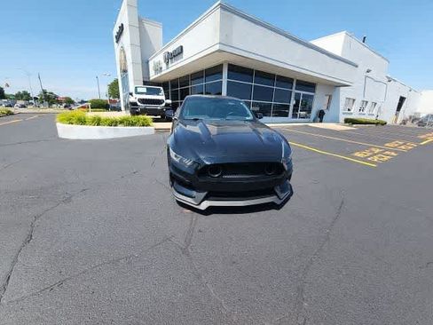 Used 2017 Ford Mustang GT Premium w/ GT Performance Package RWD image 6