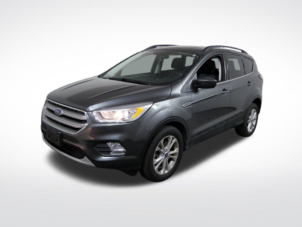 Used 2017 Ford Escape SE w/ Equipment Group 201A AWD/4WD image 9