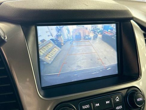 Used 2018 Chevrolet Tahoe Premier AWD/4WD image 15