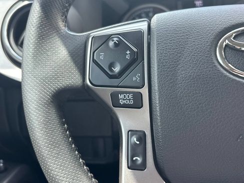 Used 2021 Toyota Tacoma SR5 w/ Technology Package AWD/4WD image 20
