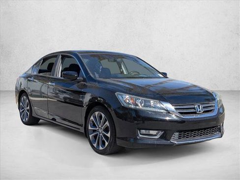 Used 2014 Honda Accord Sport image 3