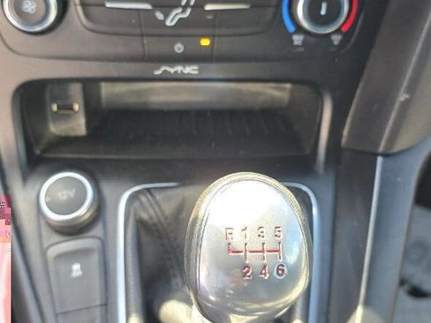 Used 2017 Ford Focus ST image 26