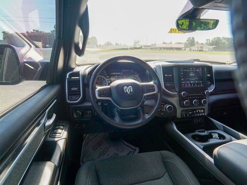 Used 2020 RAM 1500 Lone Star AWD/4WD image 13
