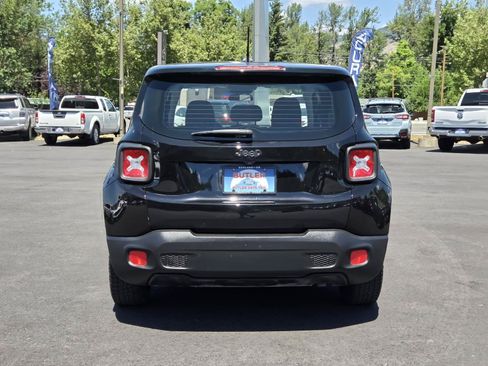 Used 2016 Jeep Renegade Sport w/ Power & Air Group FWD image 6