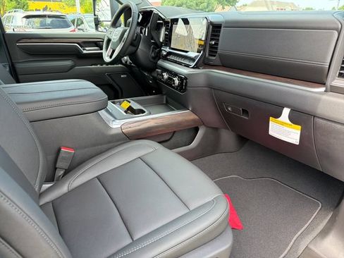 New 2026 GMC Sierra 2500 SLT w/ SLT Premium Package AWD/4WD image 21