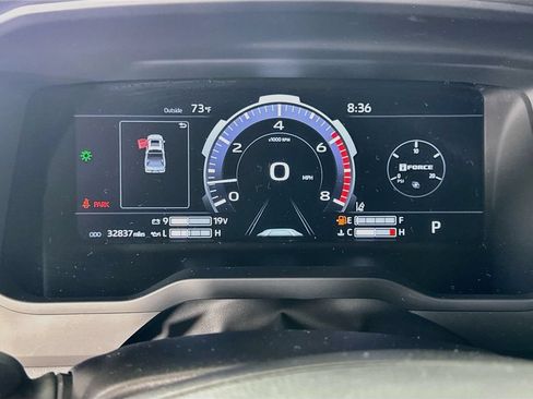 Used 2025 Toyota Tundra Platinum AWD/4WD image 21