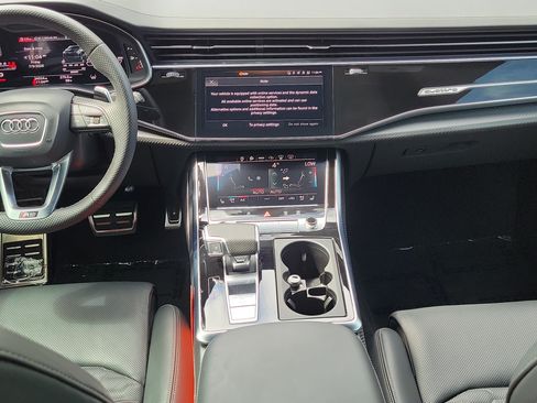 Used 2022 Audi RS Q8 AWD/4WD image 15