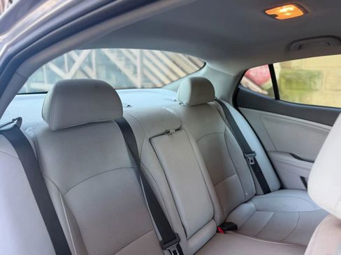 Used 2015 Kia Optima EX image 22