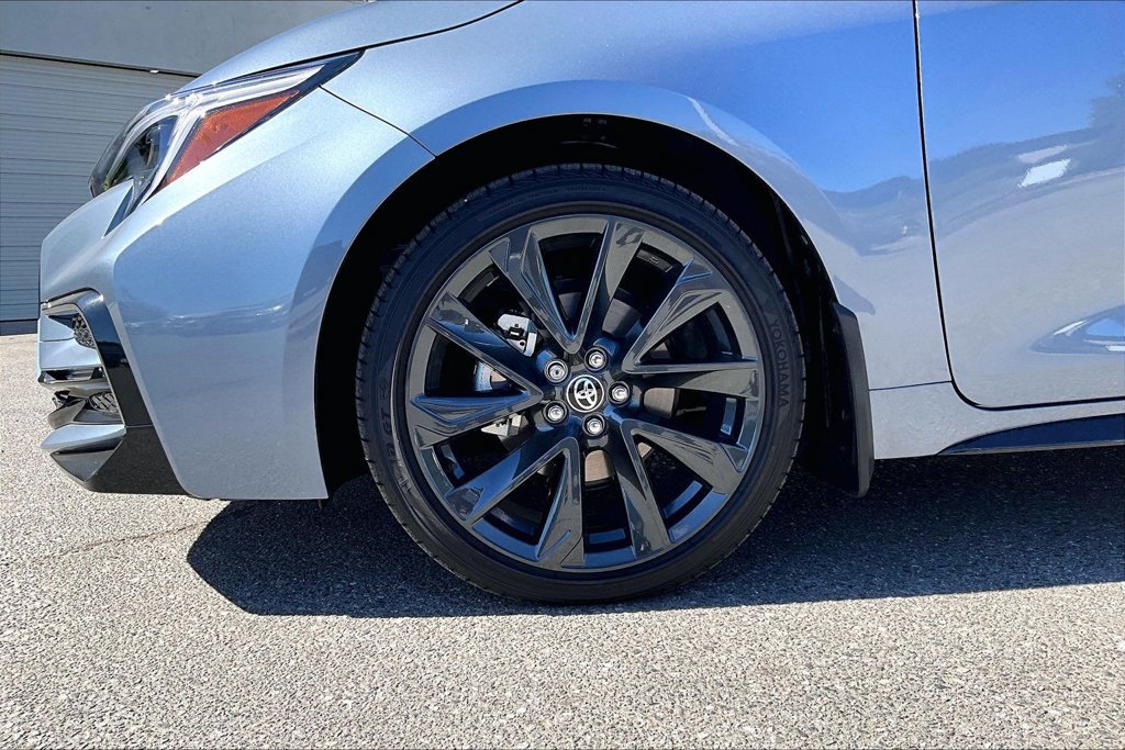 Certified 2026 Toyota Corolla SE FWD image 34
