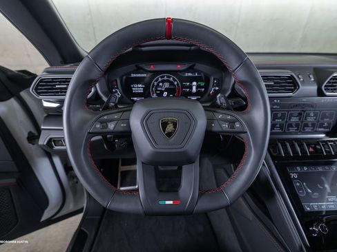 Used 2024 Lamborghini Urus S image 29