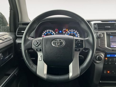 Used 2018 Toyota 4Runner Limited AWD/4WD image 14