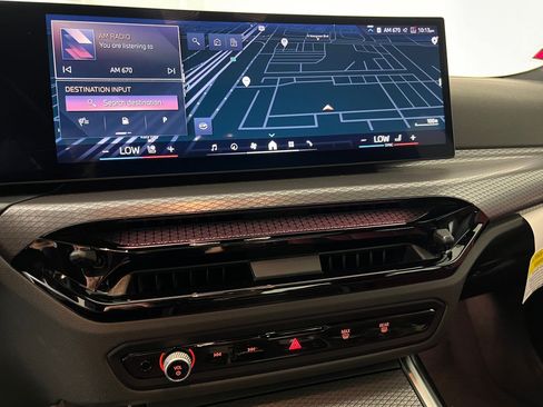 Used 2025 BMW 330i xDrive Sedan w/ Convenience Package AWD/4WD image 27