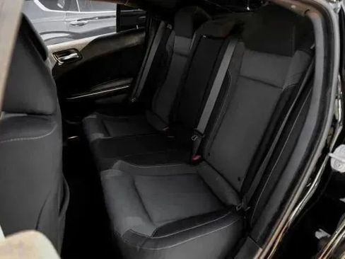 Used 2022 Dodge Charger SXT RWD image 49