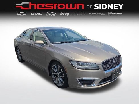 Used 2018 Lincoln MKZ Select w/ Select Plus Package FWD image 3